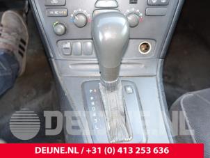 Gebruikte Pook Volvo V70 (SW) 2.4 20V 170 Prijs € 50,00 Margeregeling aangeboden door van Deijne Onderdelen Uden B.V.