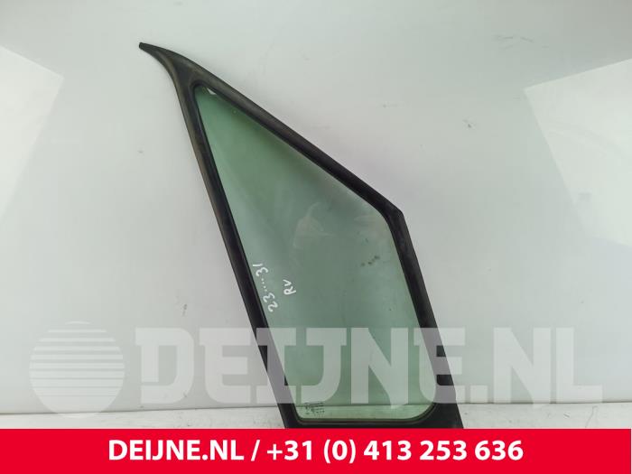 Volkswagen Crafter Driehoeks Ruit rechts-voor O277105