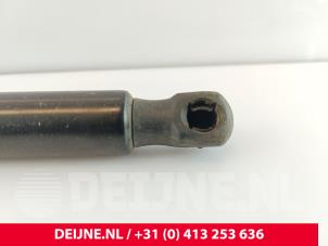 Mercedes Vito Set Gasdempers Achterklep O277187 foto 3