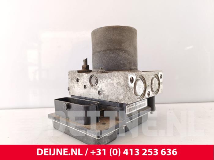 Mercedes Vito ABS pump O277205
