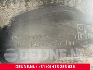 Ford Transit Bumperdeel rechts-achter O277355 foto 3
