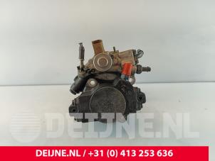 Mercedes Sprinter Mechanical fuel pump O277516 photo 2