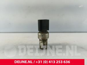 Gebruikte Drukschakelaar airco Volkswagen Caddy IV 2.0 TDI 75 Prijs € 36,30 Inclusief btw aangeboden door van Deijne Onderdelen Uden B.V.