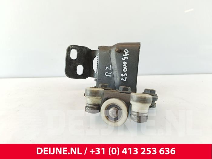 Schuifdeurrol rechts van een Ford Transit Custom 2.2 TDCi 16V 2016