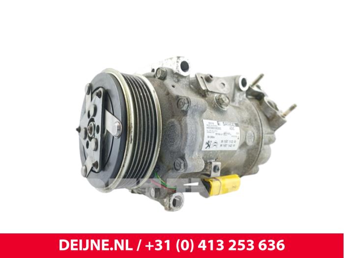 Gebruikte Aircopomp Citroen Jumper (U9) 2.2 Blue HDi 140 Prijs € 157,30 Inclusief btw aangeboden door van Deijne Onderdelen Uden B.V.