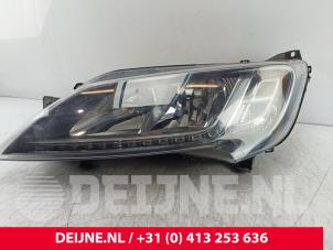 Gebruikte Koplamp links Peugeot Boxer (U9) 2.2 Blue HDi 140 Prijs € 332,75 Inclusief btw aangeboden door van Deijne Onderdelen Uden B.V.