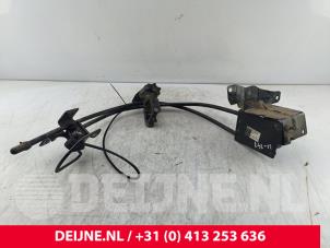 Gebruikte Hefmechniek Reservewiel Citroen Jumper (U9) 2.2 Blue HDi 140 Prijs € 102,85 Inclusief btw aangeboden door van Deijne Onderdelen Uden B.V.