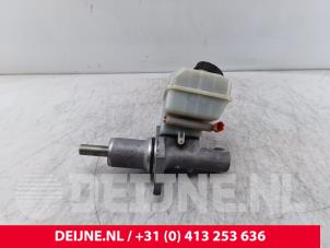 Gebruikte Hoofdremcilinder Mercedes Sprinter 3,5t (906.63) 310 CDI 16V Prijs € 36,30 Inclusief btw aangeboden door van Deijne Onderdelen Uden B.V.