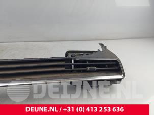 Lynk & Co 01 Dashboard sierlijst O277712 foto 3