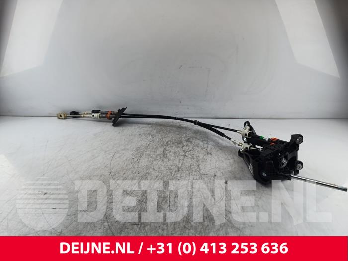 Gebruikte Versnellingspook Ford Transit Custom 2.0 EcoBlue 110 Prijs € 133,10 Inclusief btw aangeboden door van Deijne Onderdelen Uden B.V.
