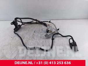 Gebruikte Adblue leiding Ford Transit Custom 2.0 EcoBlue 110 Prijs € 84,70 Inclusief btw aangeboden door van Deijne Onderdelen Uden B.V.