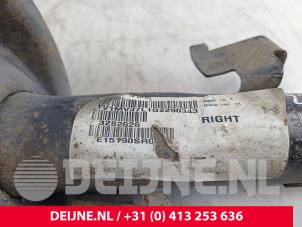 Volvo V40 Schokdemperpoot rechts-voor O277727 foto 3