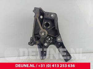 Volvo XC60 Bildschirmträger vorne links O277792 foto 3