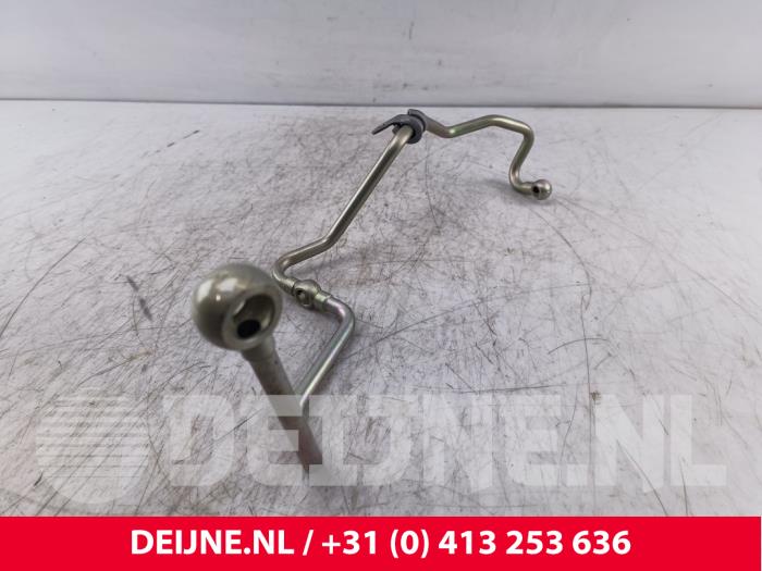 Oliedruk Leiding van een Volvo XC60