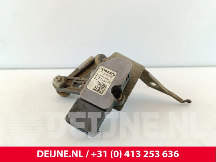Volvo XC90 Xenon height adjustment O277868