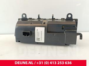 Volvo XC90 Kachel Bedieningspaneel O277873 foto 2