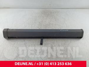 Gebruikte Bagagenet Volvo V60 I (FW/GW) 2.0 D3 20V Prijs € 30,00 Margeregeling aangeboden door van Deijne Onderdelen Uden B.V.
