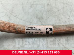 Mercedes Vito Cable high-voltage O277894 photo 2