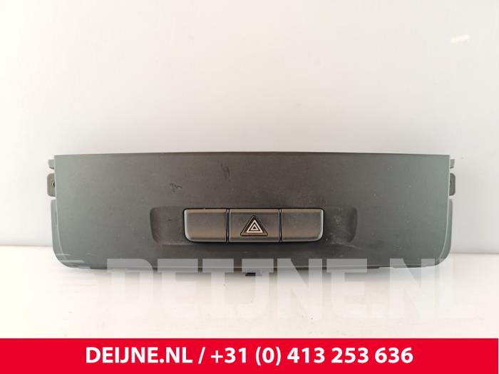 Mercedes Vito Panikbeleuchtung Schalter O277918