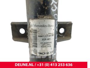 Mercedes Vito Schokdemperpoot links-voor O277971 foto 3