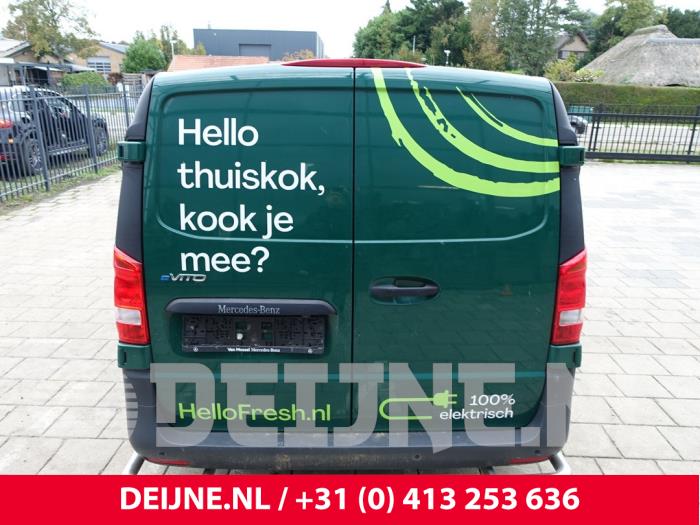Mercedes eVito Hecktür Bus-Lieferwagen O278029