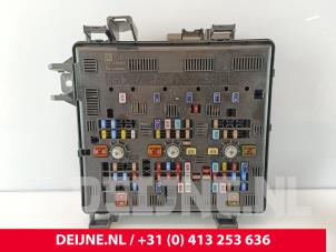 Ford Transit Custom Zekeringkast O278001 foto 3