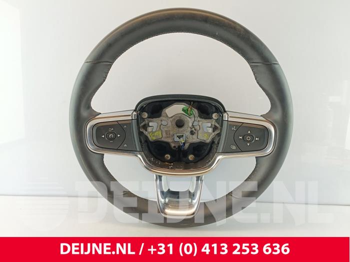 Volvo C40 Lenkrad O278090