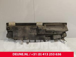 Gebruikte Paravan Ford Transit Custom 2.2 TDCi 16V FWD Prijs € 108,90 Inclusief btw aangeboden door van Deijne Onderdelen Uden B.V.