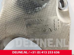 Volvo XC60 Draagarm onder links-achter O278109 foto 2