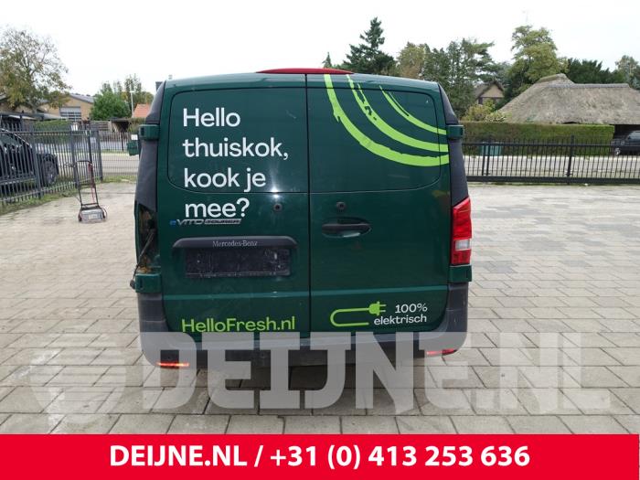 Mercedes eVito Hecktür Bus-Lieferwagen O278145