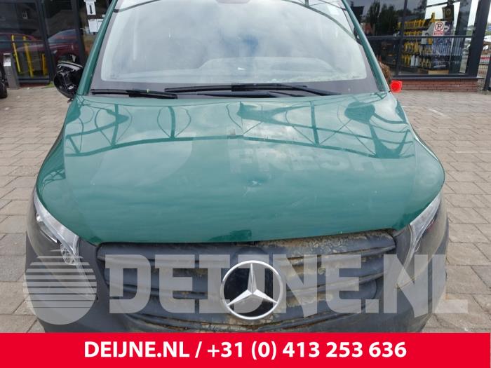 Mercedes eVito Motorhaube O278159