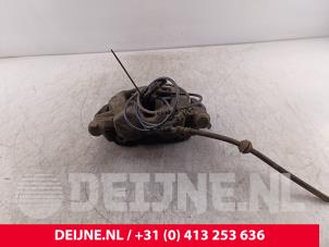 Mercedes eVito Front brake calliper, right O278165 photo 3