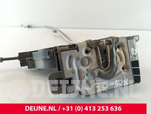 Mercedes eVito Deurslot Mechaniek 2Deurs rechts O278180 foto 3