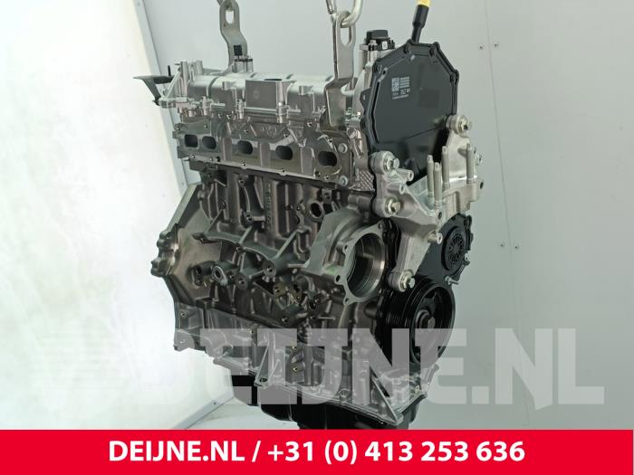Motor van een Ford Transit 2.0 TDCi 16V Eco Blue 105 2023