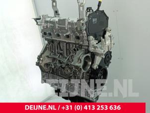Motor van een Ford Transit 2.0 TDCi 16V Eco Blue 105 2023