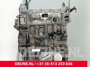 Motor van een Ford Transit 2.0 TDCi 16V Eco Blue 105 2023