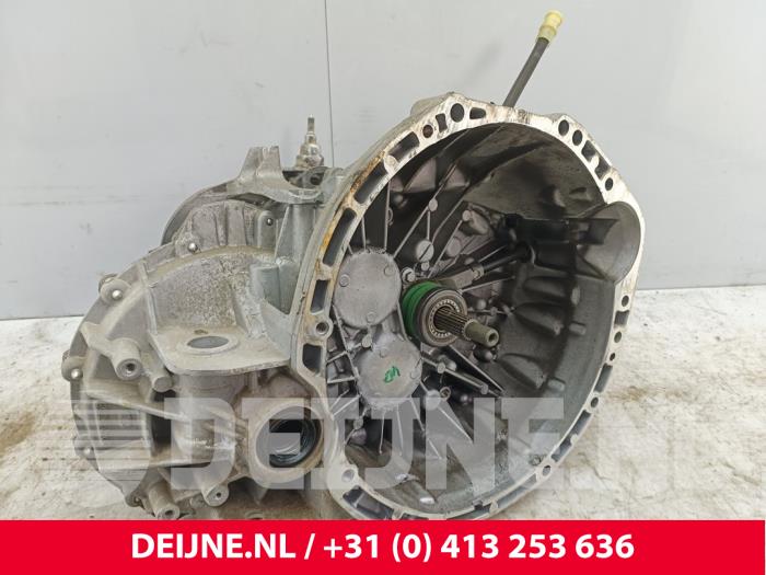 Nissan Primastar Versnellingsbak O278205