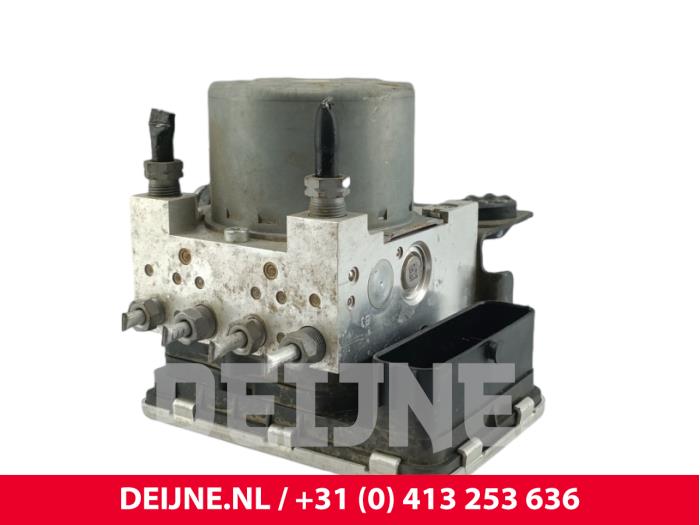 Nissan Primastar ABS pump O278240