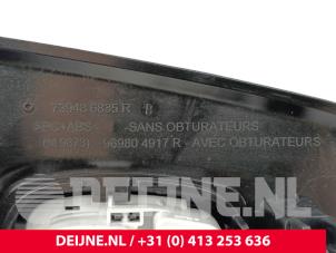 Nissan Primastar Innenbeleuchtung vorne O278245 foto 3