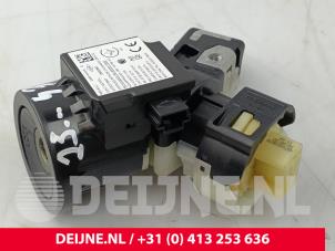 Nissan Primastar Zündschloss+Schlüssel O278261 foto 2