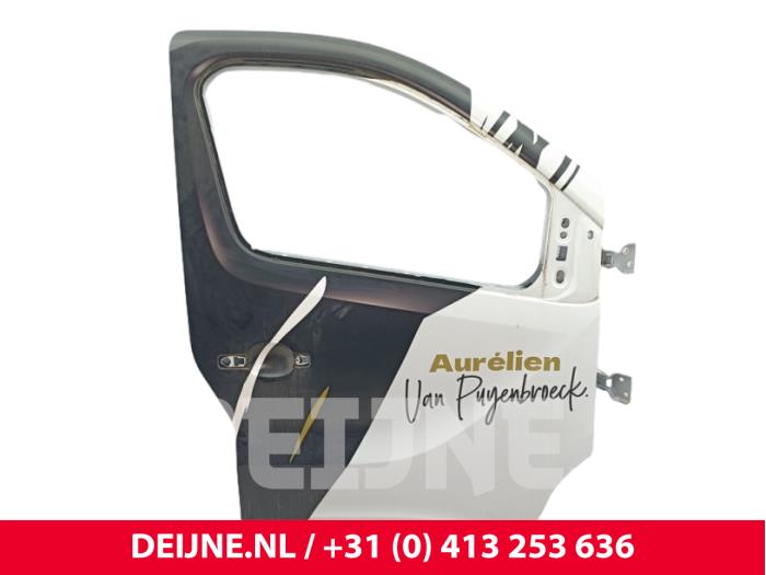 Nissan Primastar Door 2-door, right O278264
