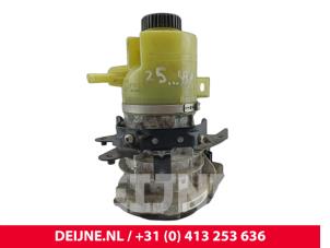 Nissan Primastar Stuurbekrachtiging Pomp O278277 foto 2
