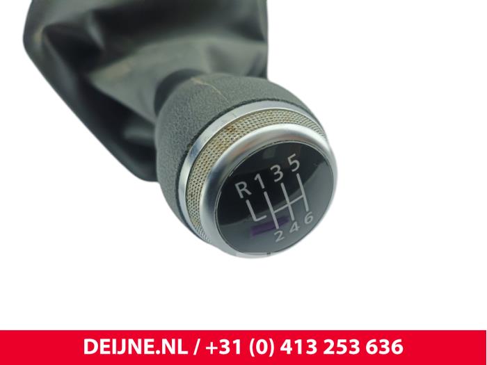 Nissan Primastar Versnellingspook O278283