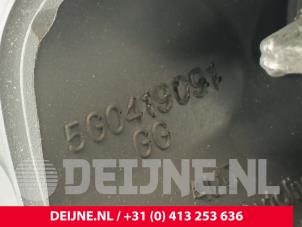 Volkswagen Crafter Lenkrad O278359 foto 3