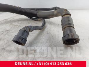 Mercedes Citan Filler pipe adblue tank O278397 photo 3