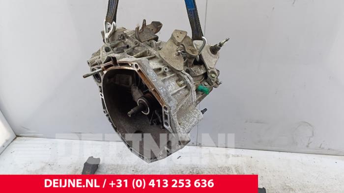 Nissan NV200 Gearbox O278520