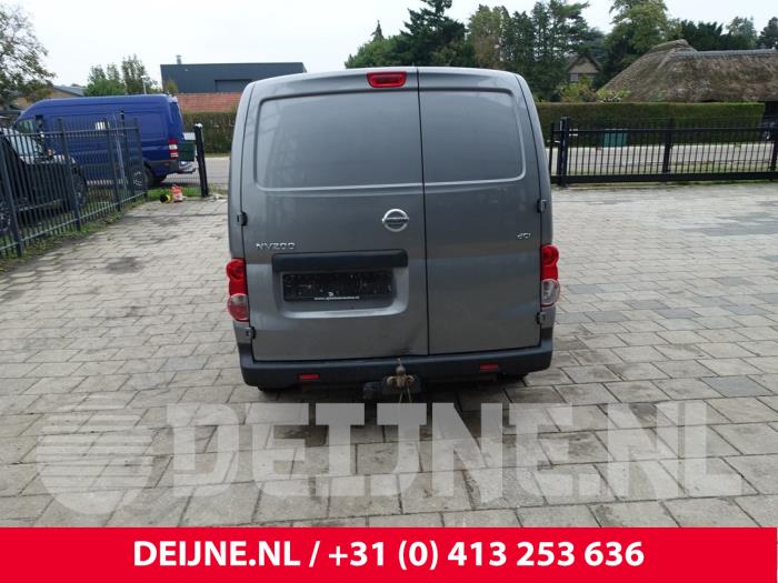 Nissan NV200 Minibus/van rear door O278531