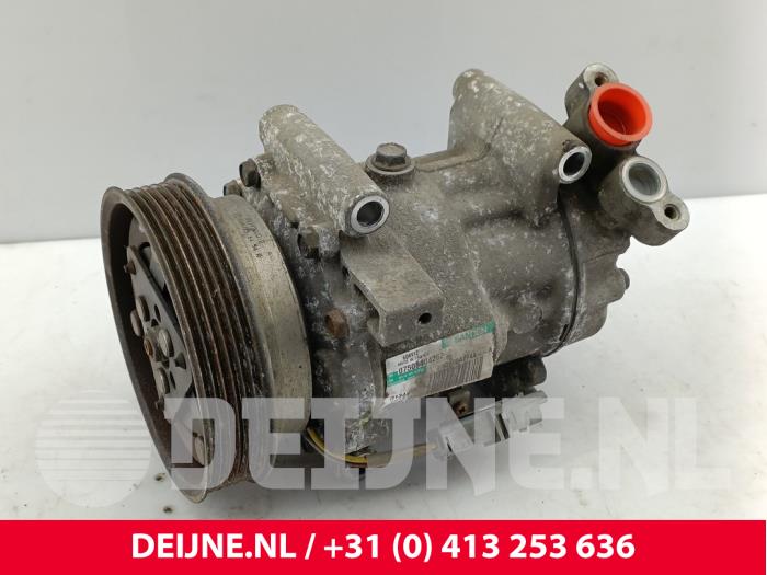 Nissan NV200 Air conditioning pump O278536