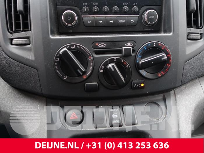 Nissan NV200 Heater control panel O278552
