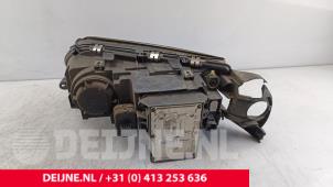 Volvo S80 Koplamp rechts O278618 foto 3